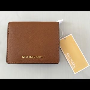 Michael Kors Jet Set Travel Carryall Case - NWT